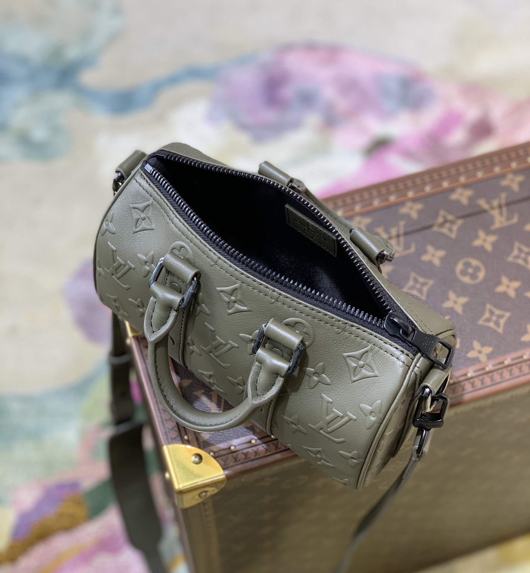 l**is V*t*n keepall xs-21*12*9cm