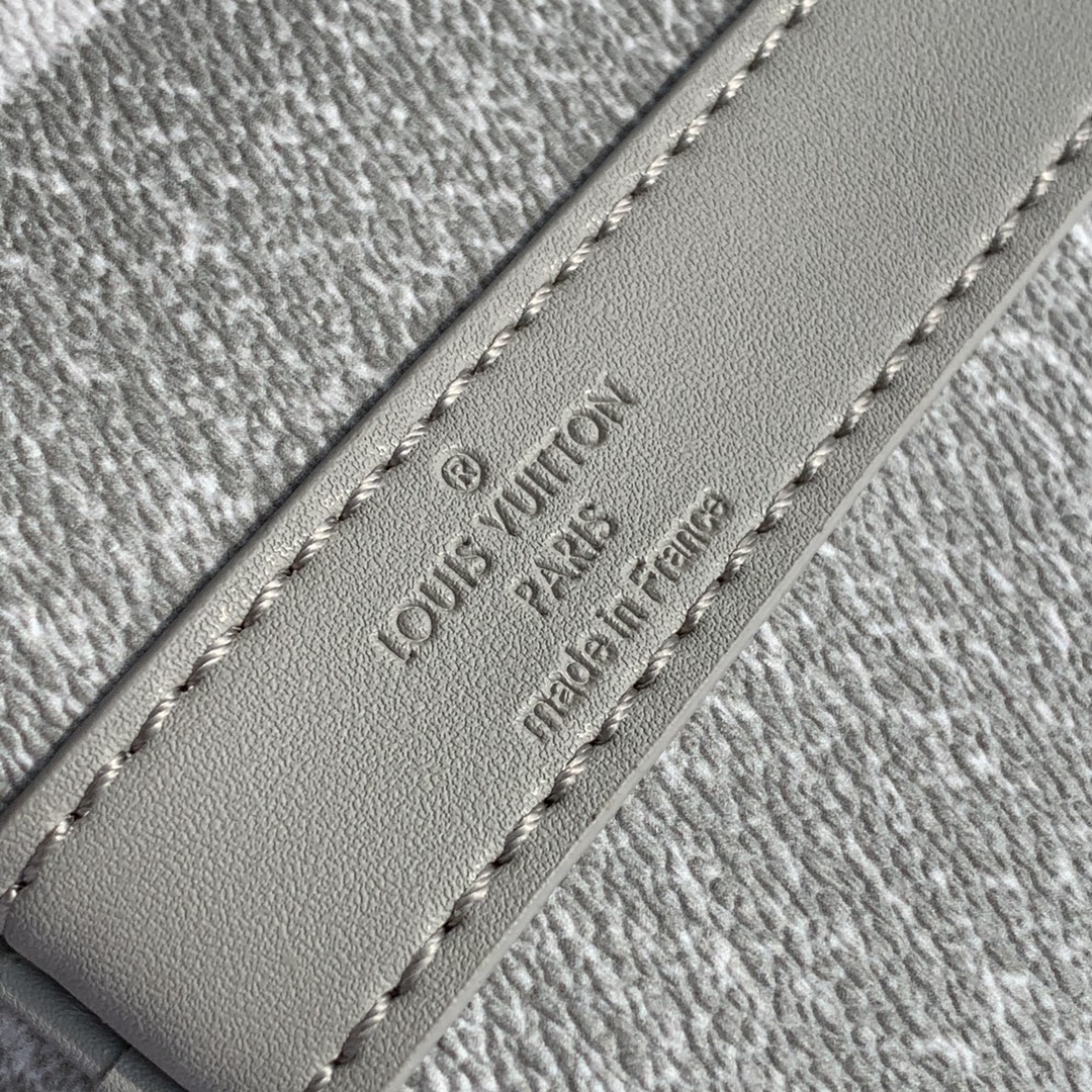 l**is V*t*n keepall 50