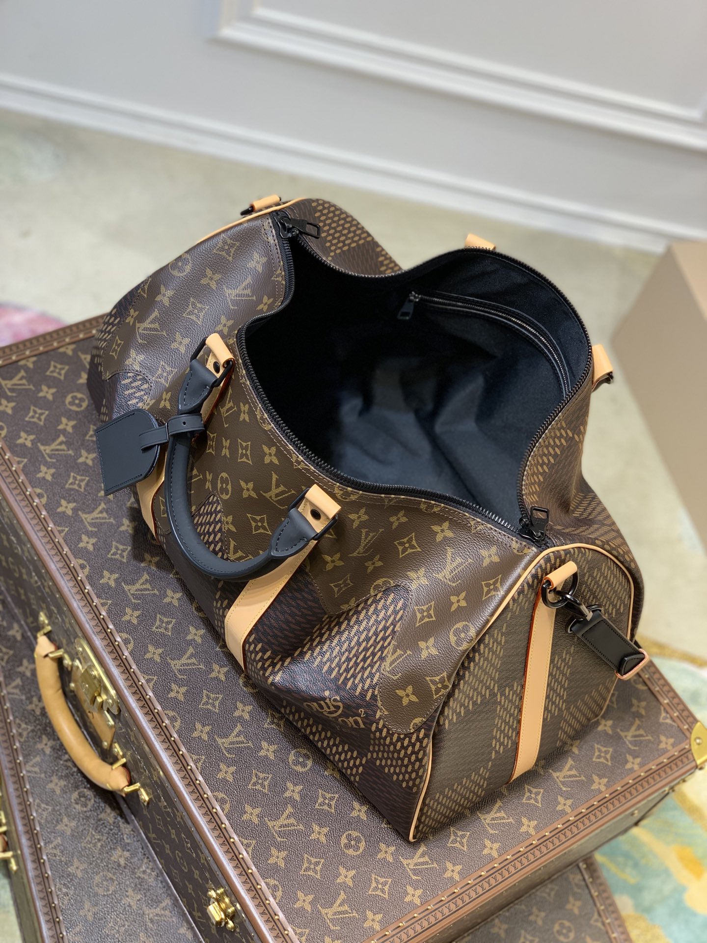 l**is V*t*n keepall bandoulière-50.0 x29.0 x23.0cm