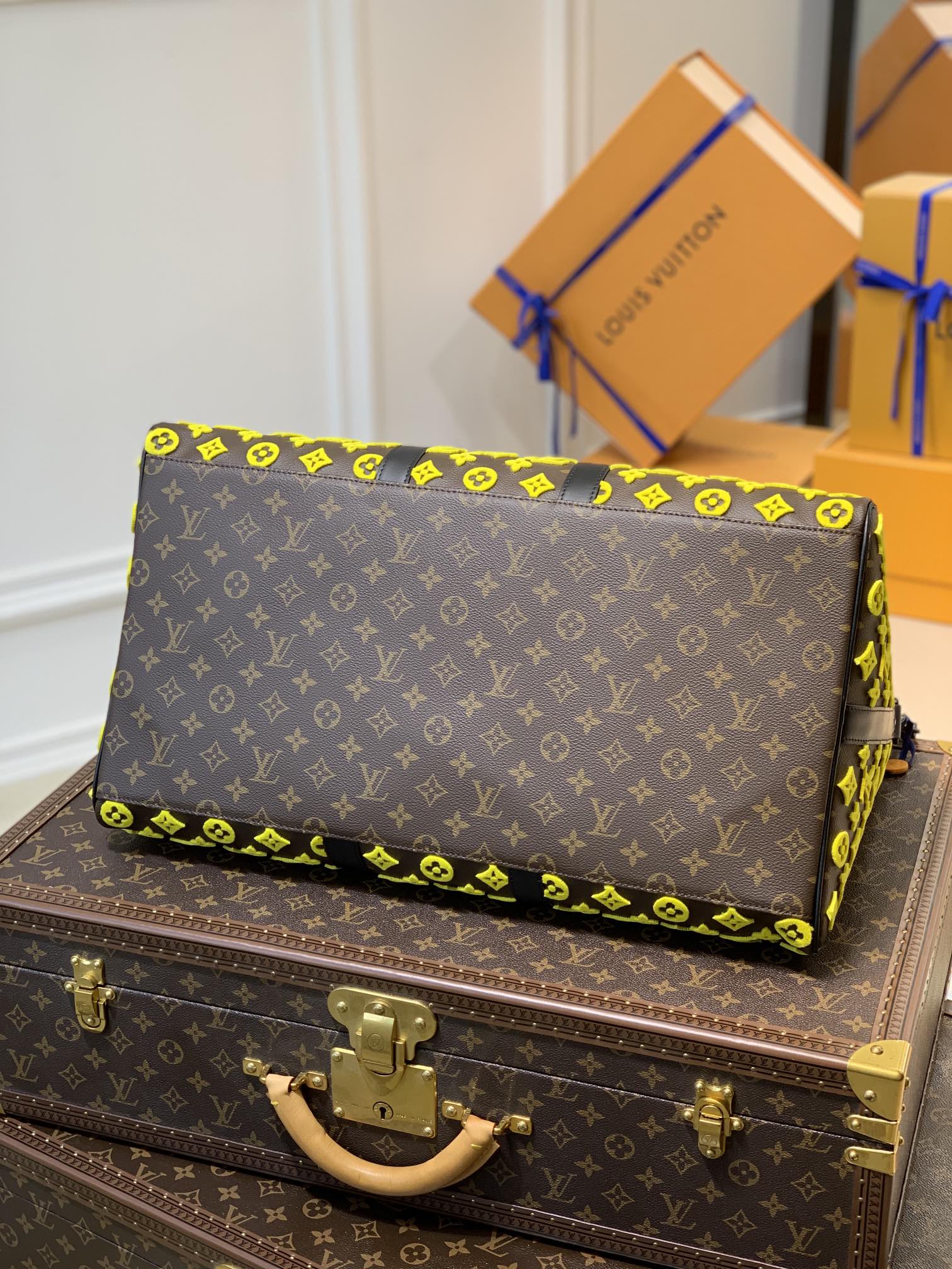 l**is V*t*n keepall bandoulière-51*30*28cm