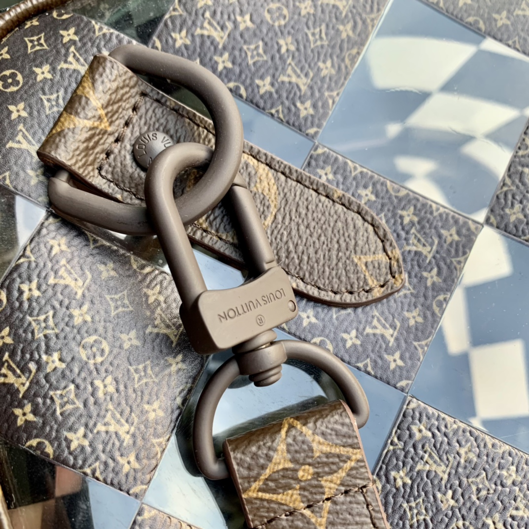 l**is V*t*n keepall-50.0 x29.0 x23.0cm