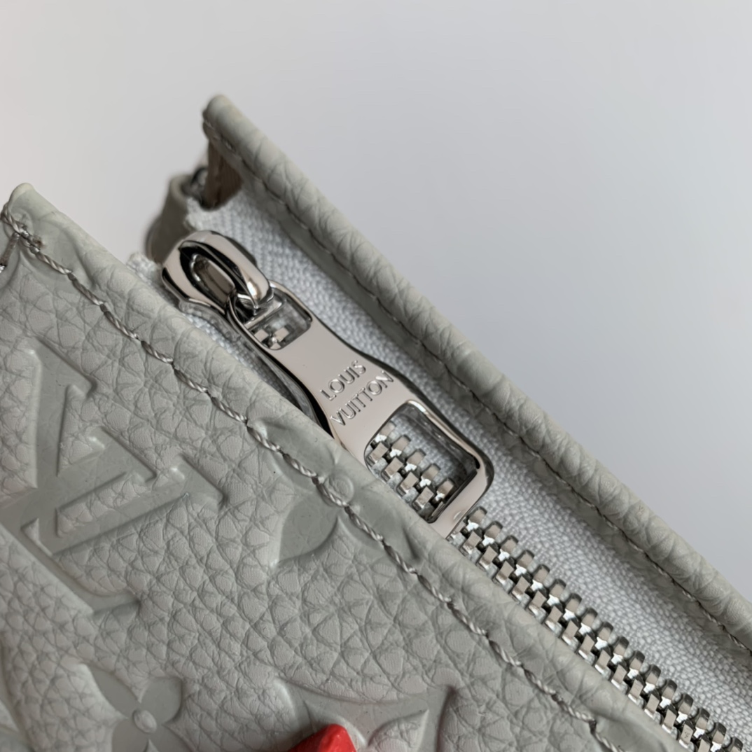 l**is V*t*n m81556 pouch-29*15*9cm