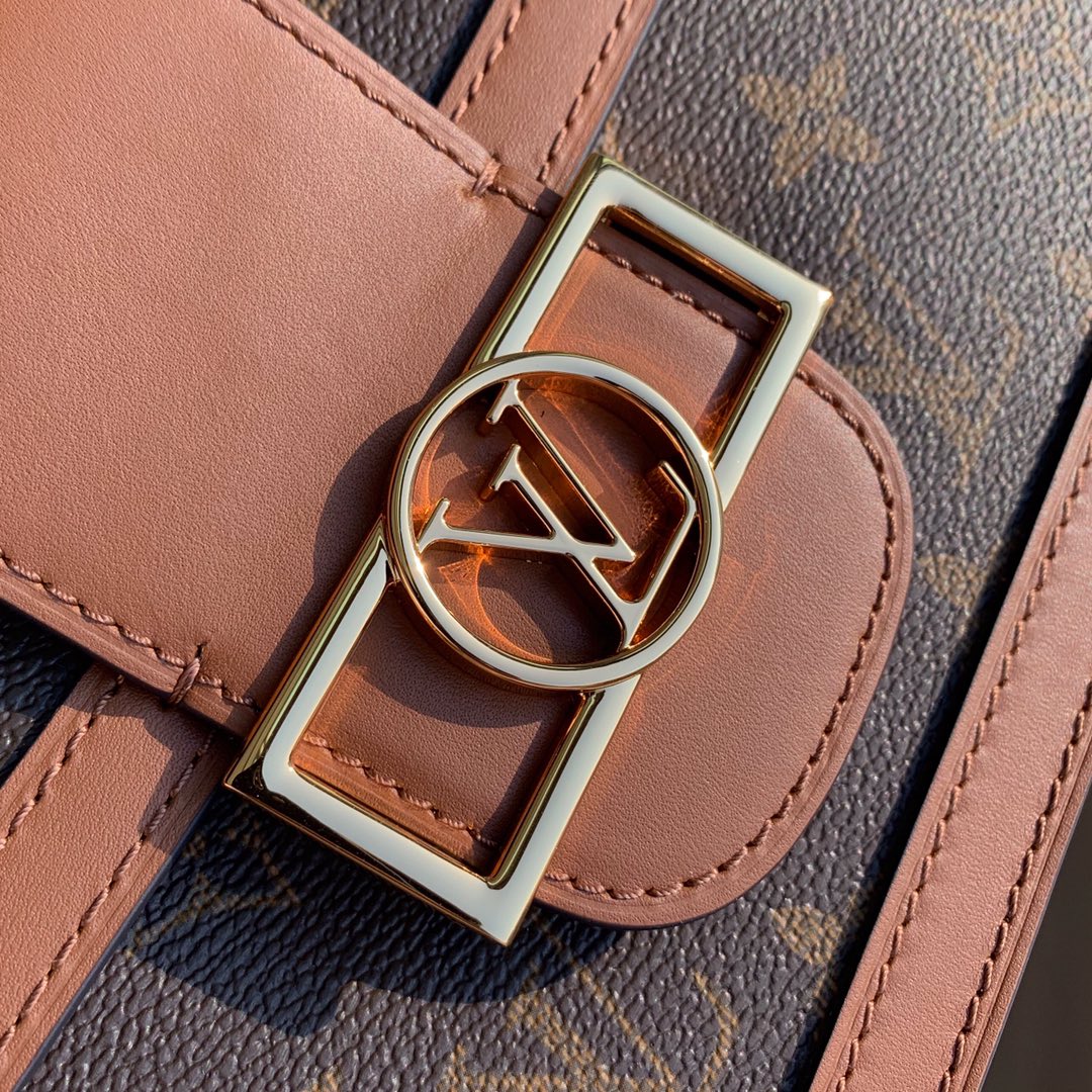 l**is V*t*n mini dauphine bag-20*15*9cm