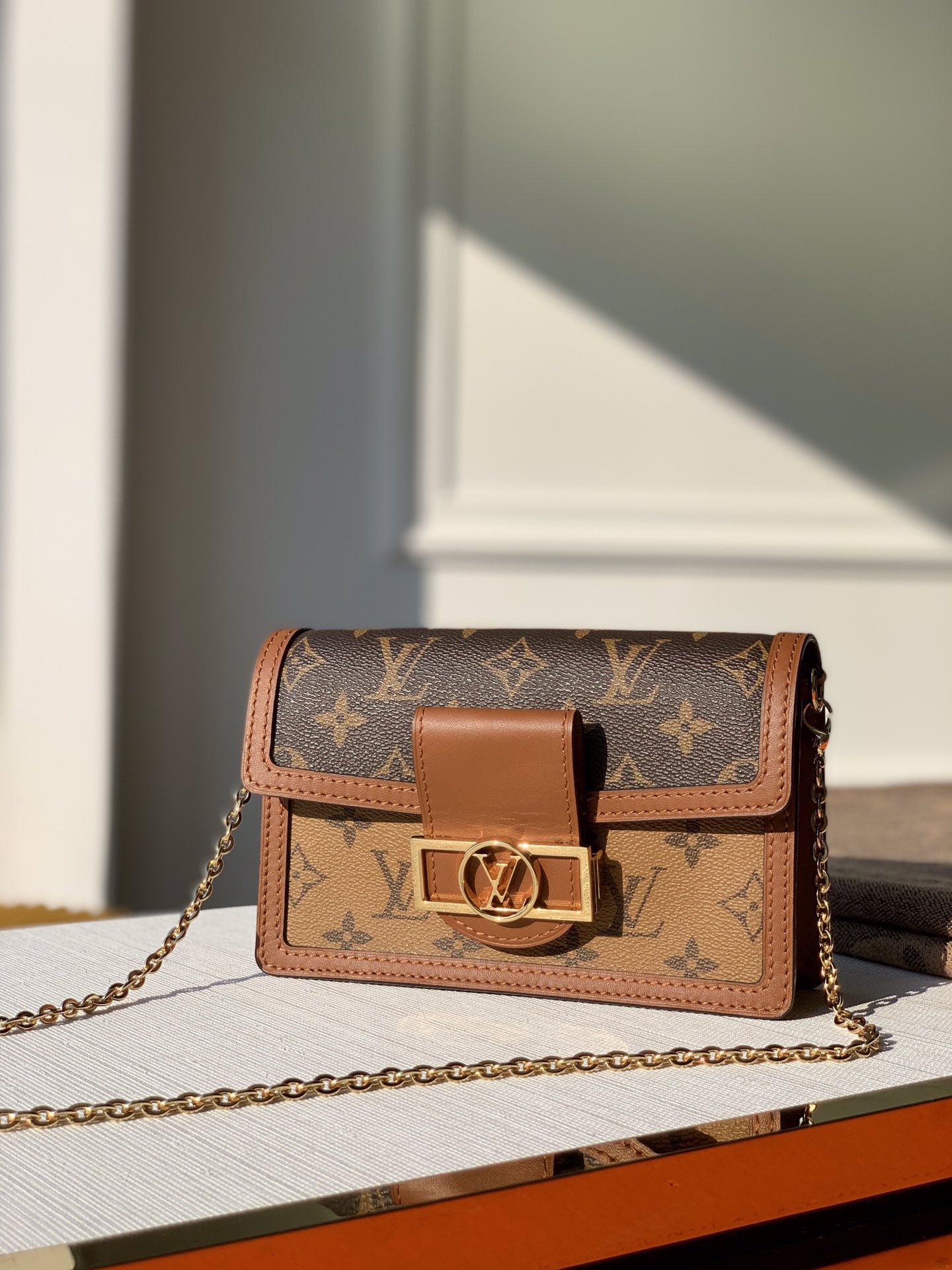 l**is V*t*n mini dauphine bag-19*12*5cm