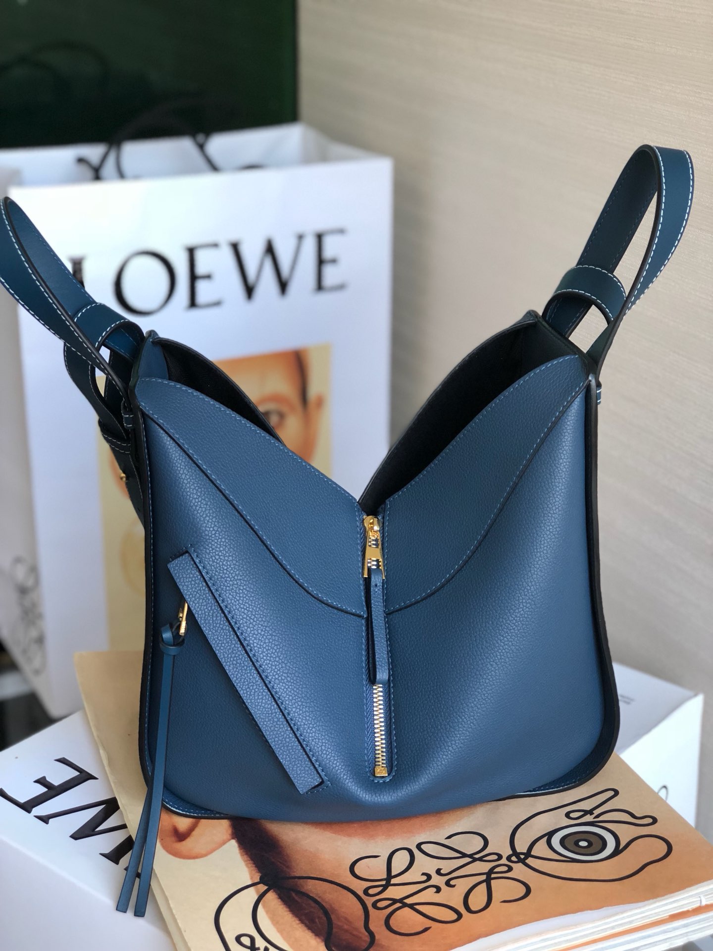 Loewe Hammock Bag-29*26*14CM