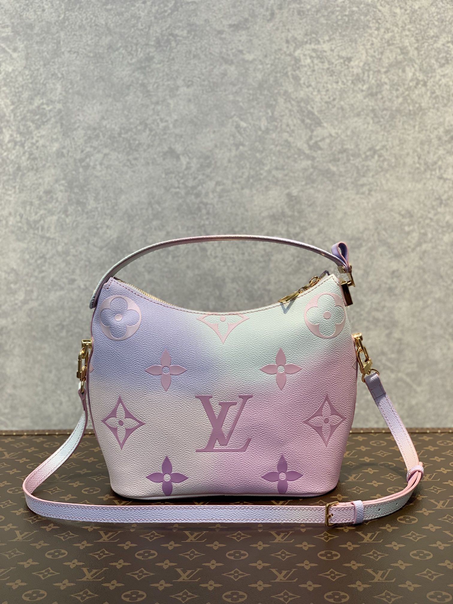 l**is V*t*n bagatelle handbags-m46112-22*14*9cm