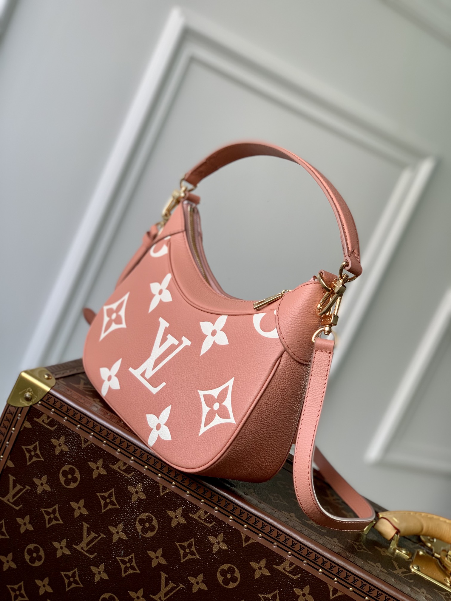 l**is V*t*n bagatelle handbags-m46091-22*14*9cm