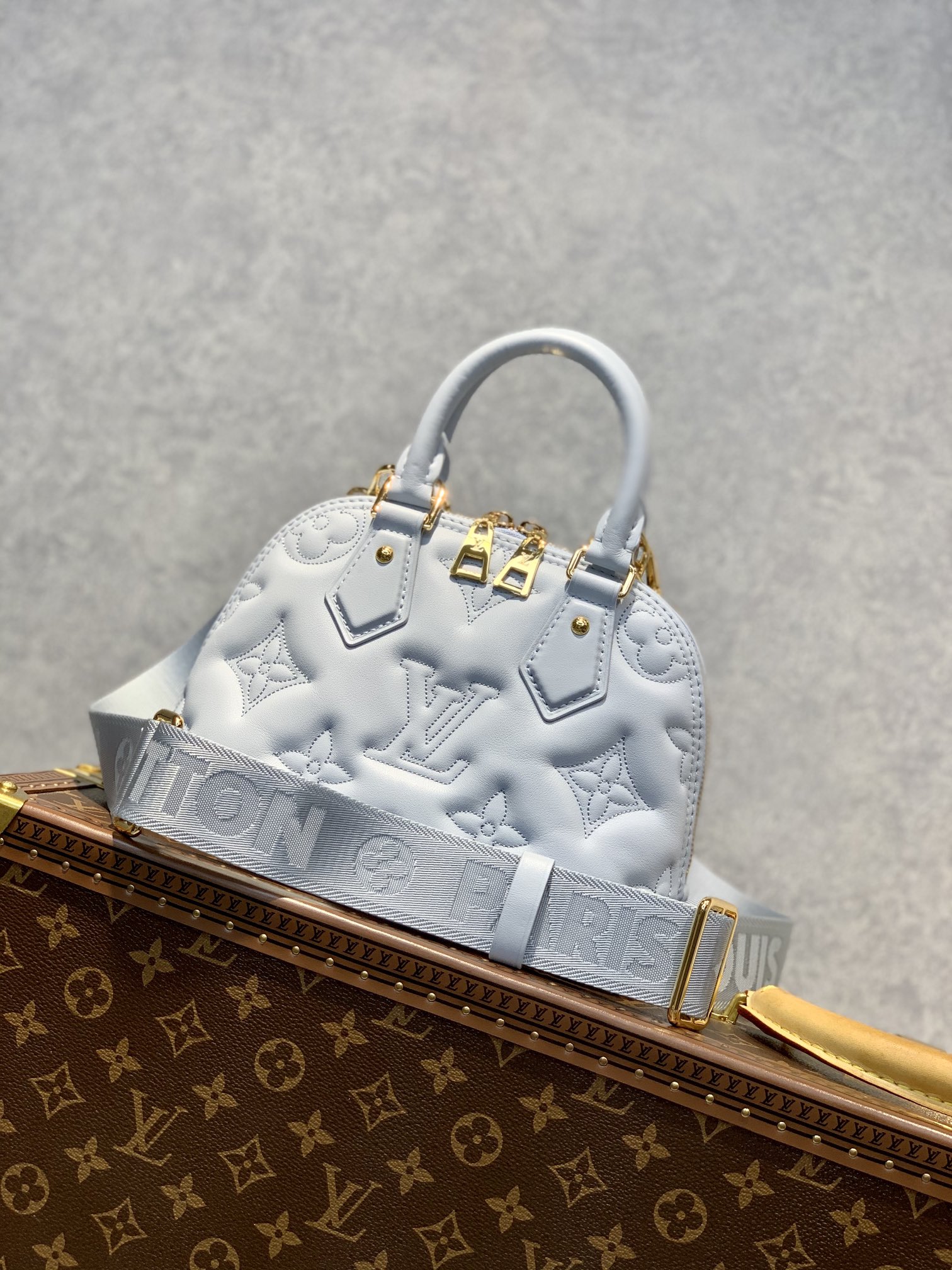 l**is V*t*n n41221 alma bb-25*19*12cm