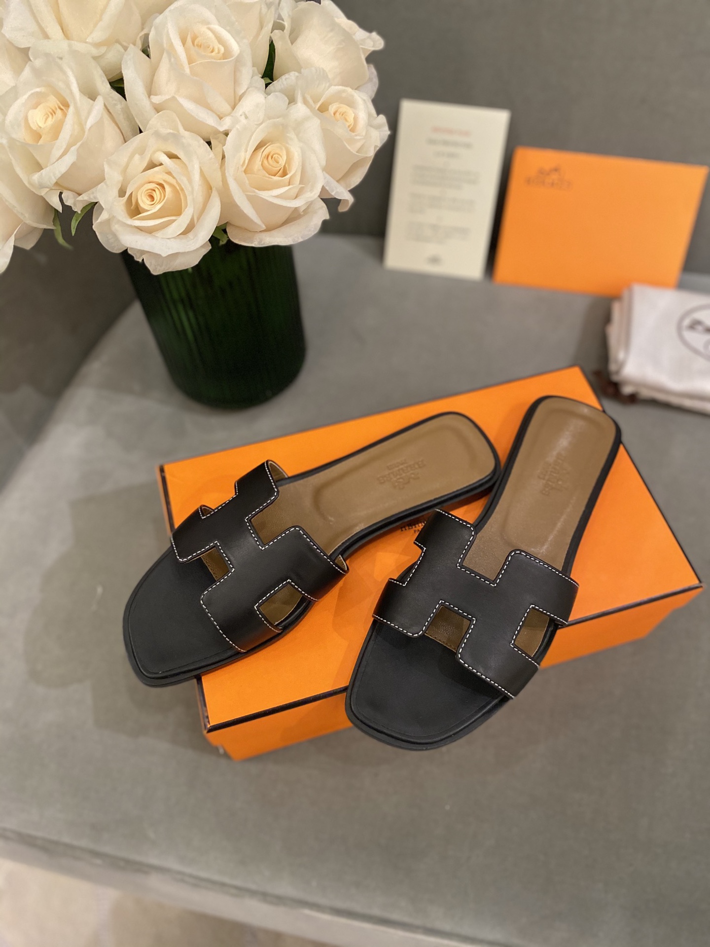 H**mes slippers in smooth leather