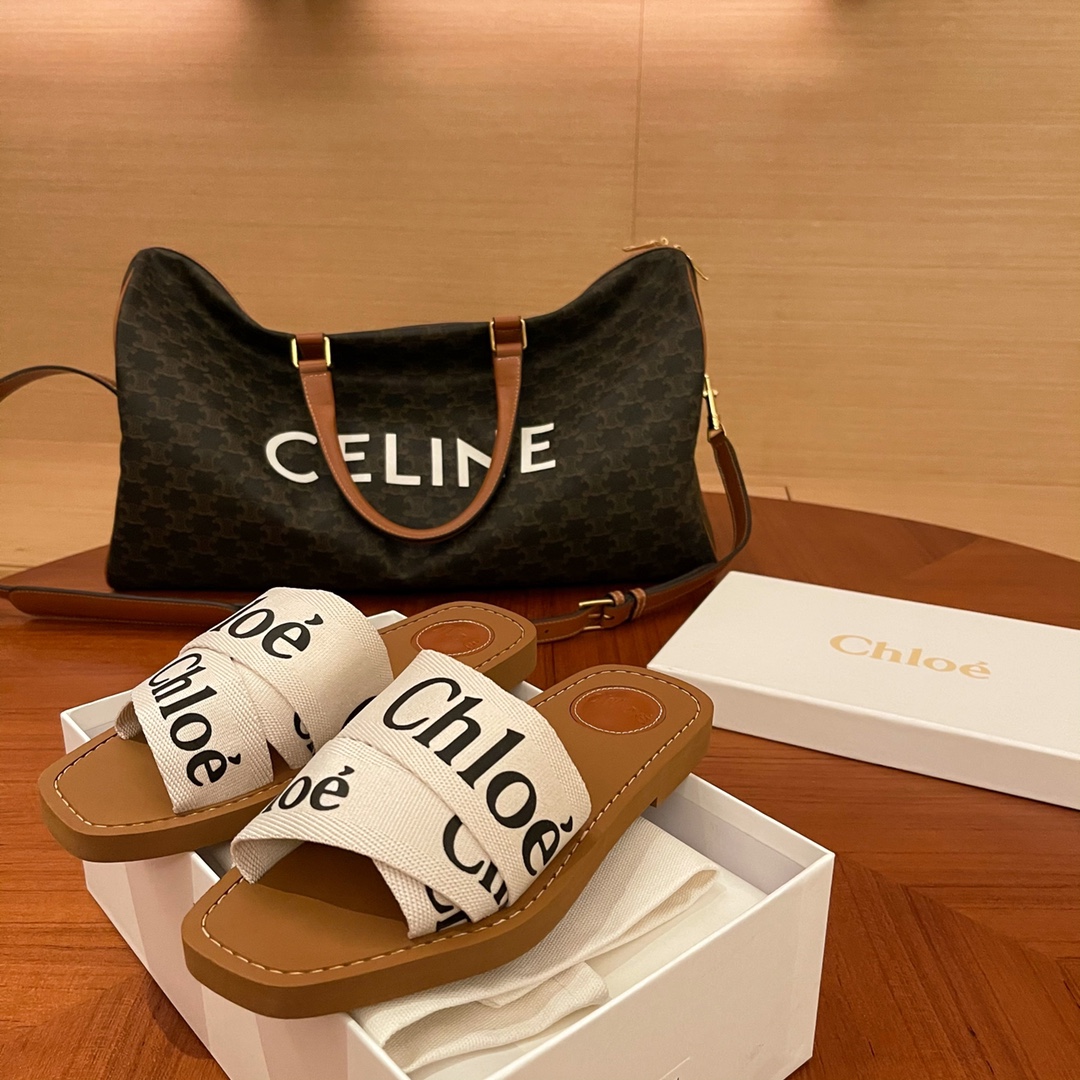 Chloe Slides