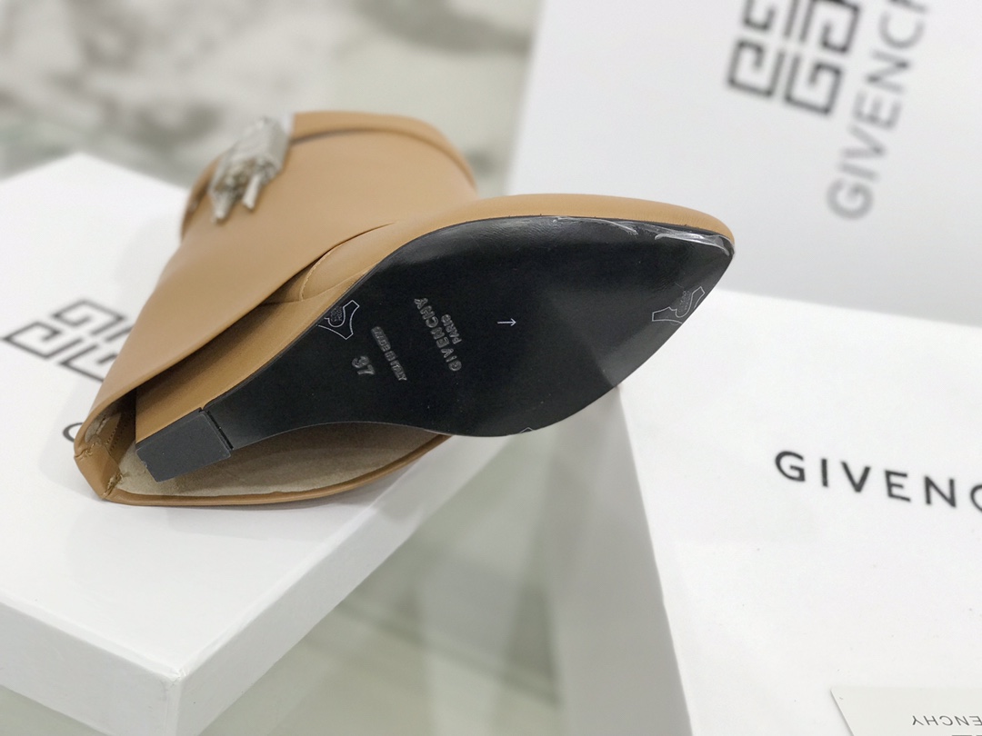 Givenchy Boots(EU35-42)