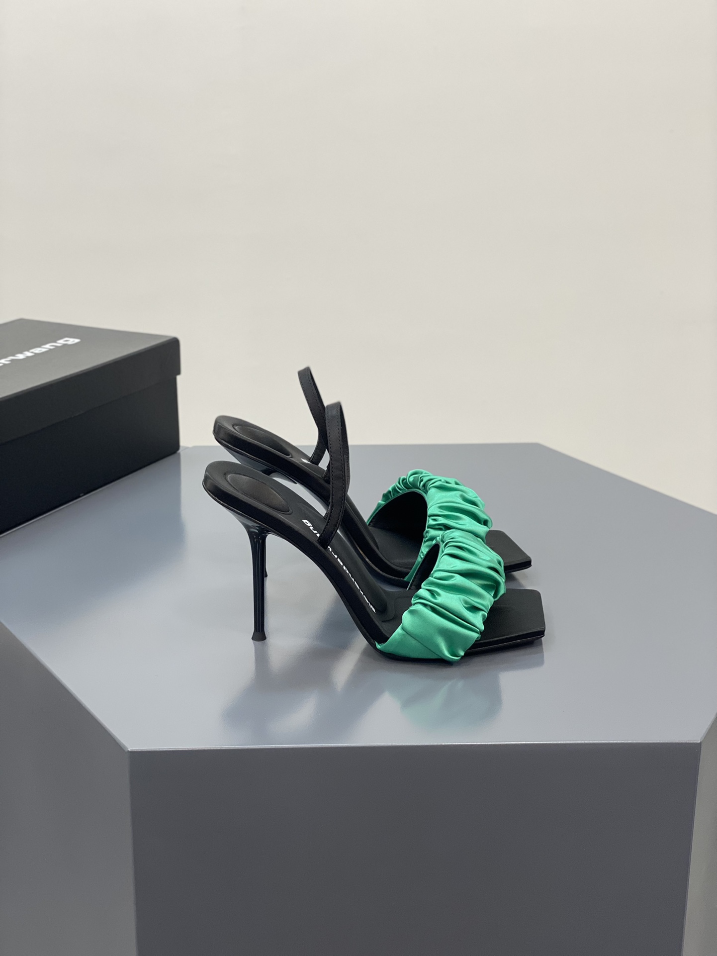 Alexander Heels