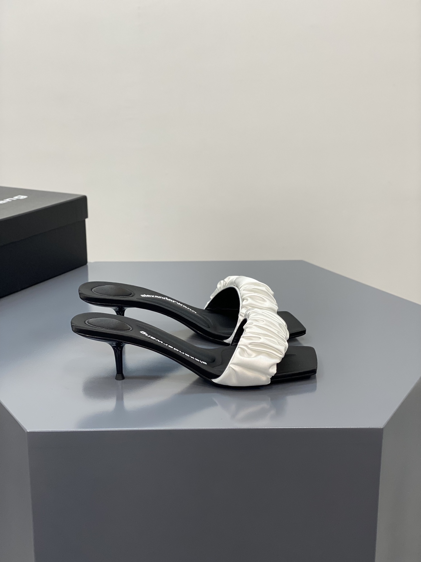 Alexander Heels