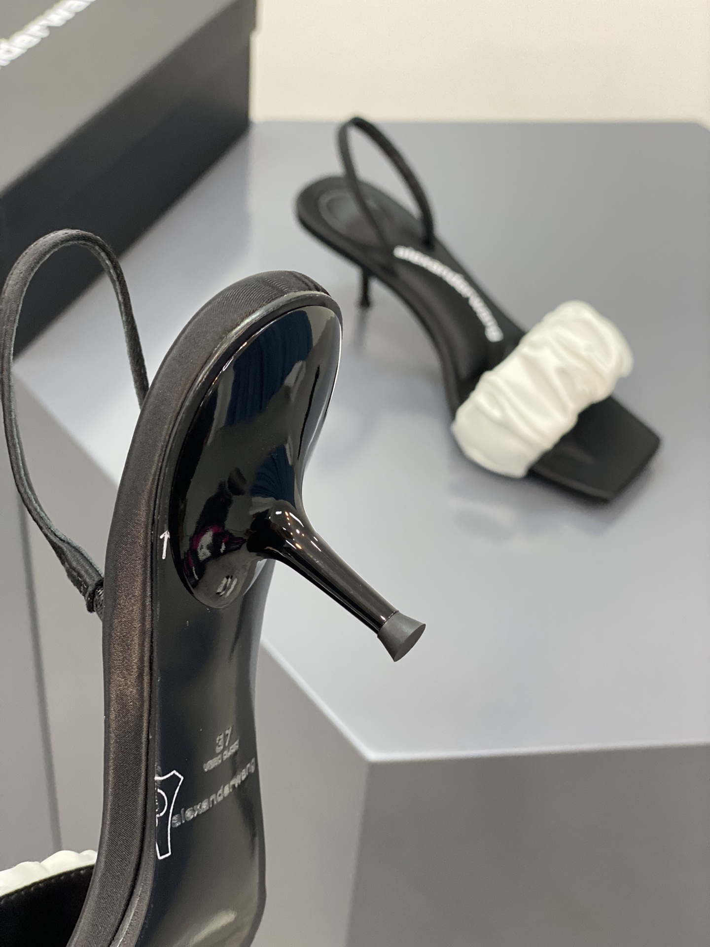 Alexander Heels