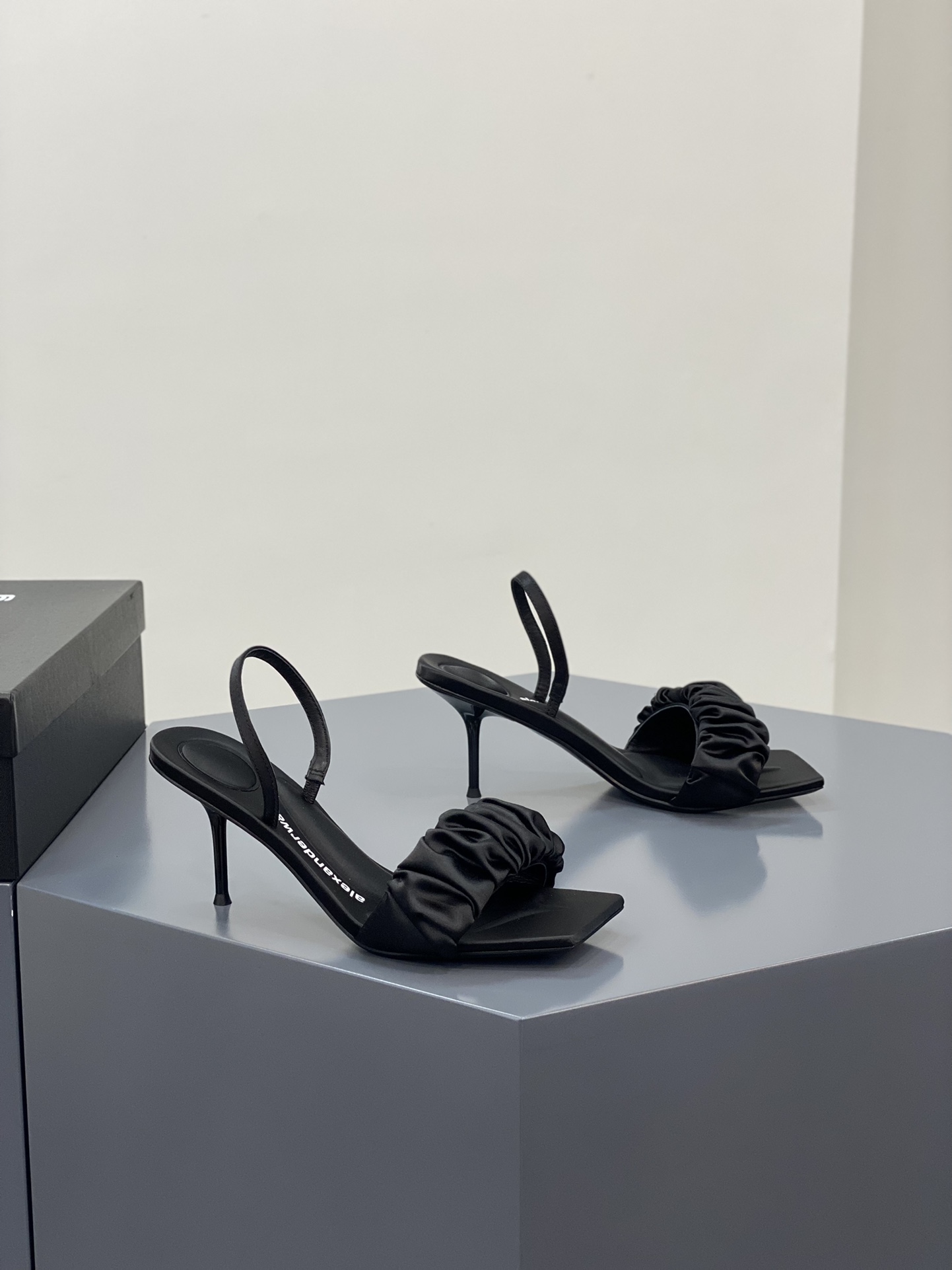 Alexander Heels