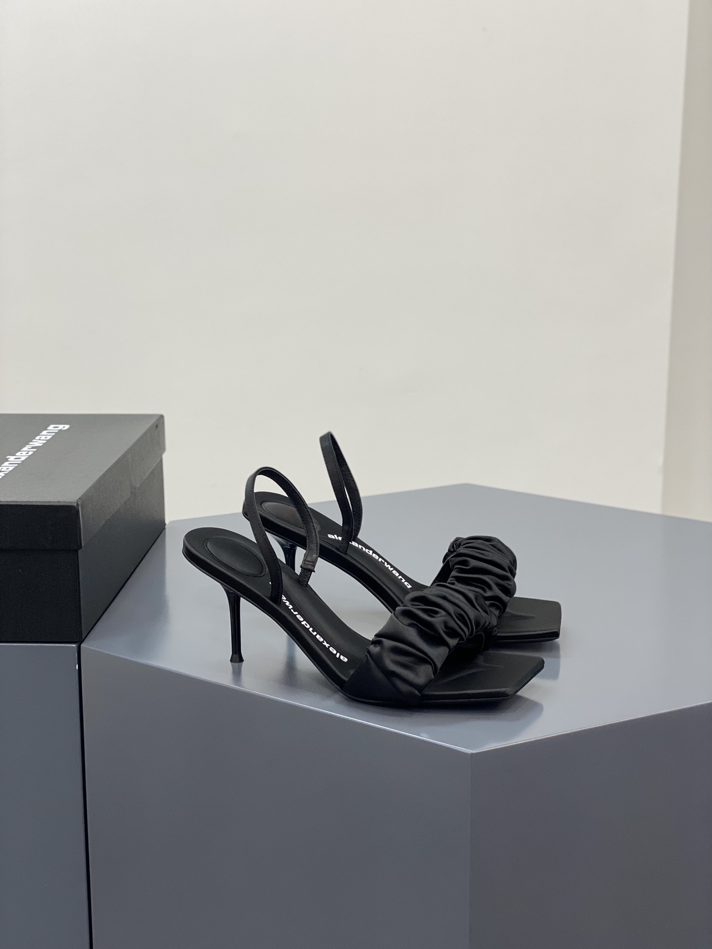 Alexander Heels