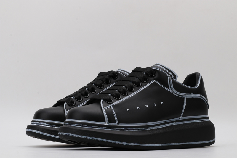 Alexander McQueen Sports Shoes