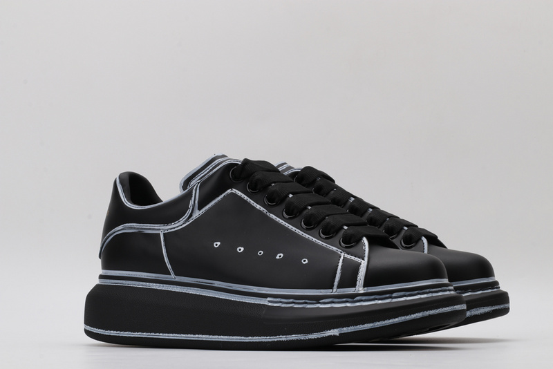Alexander McQueen Sports Shoes