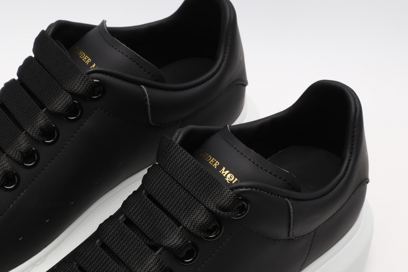 Alexander McQueen Sports Shoes