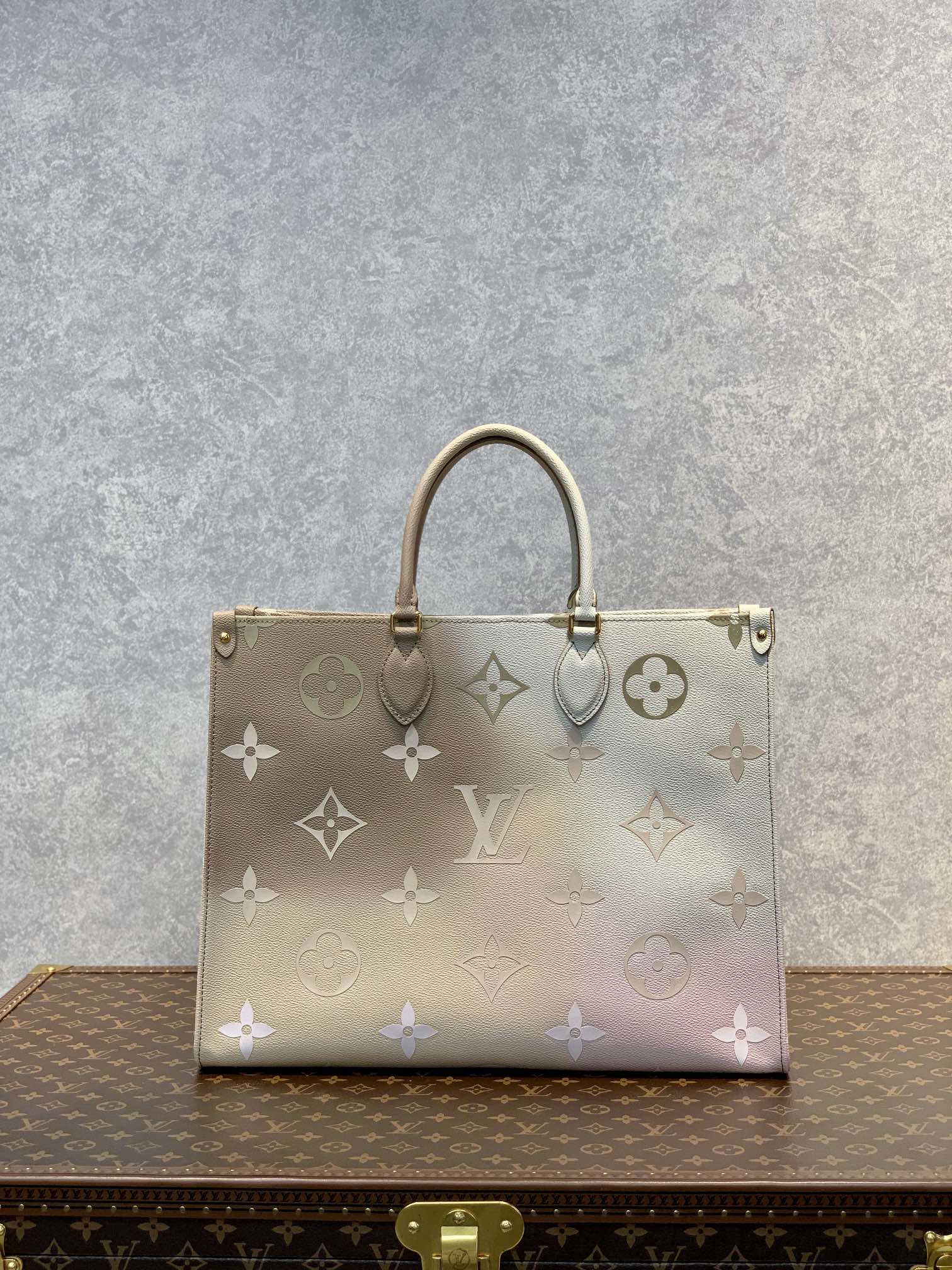 l**is V*t*n onthego handbag-m46076-41*34*19cm