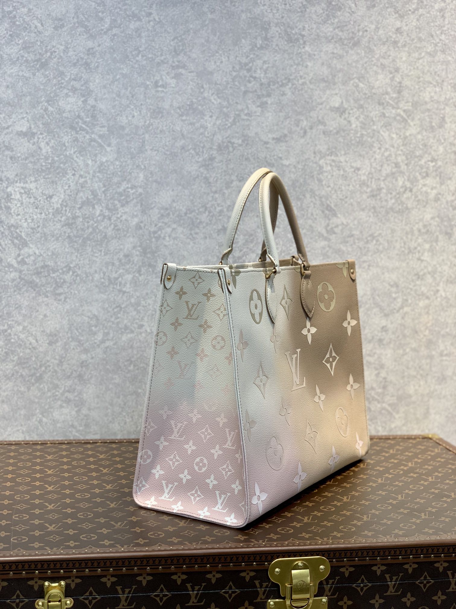 l**is V*t*n onthego handbag-m46076-41*34*19cm