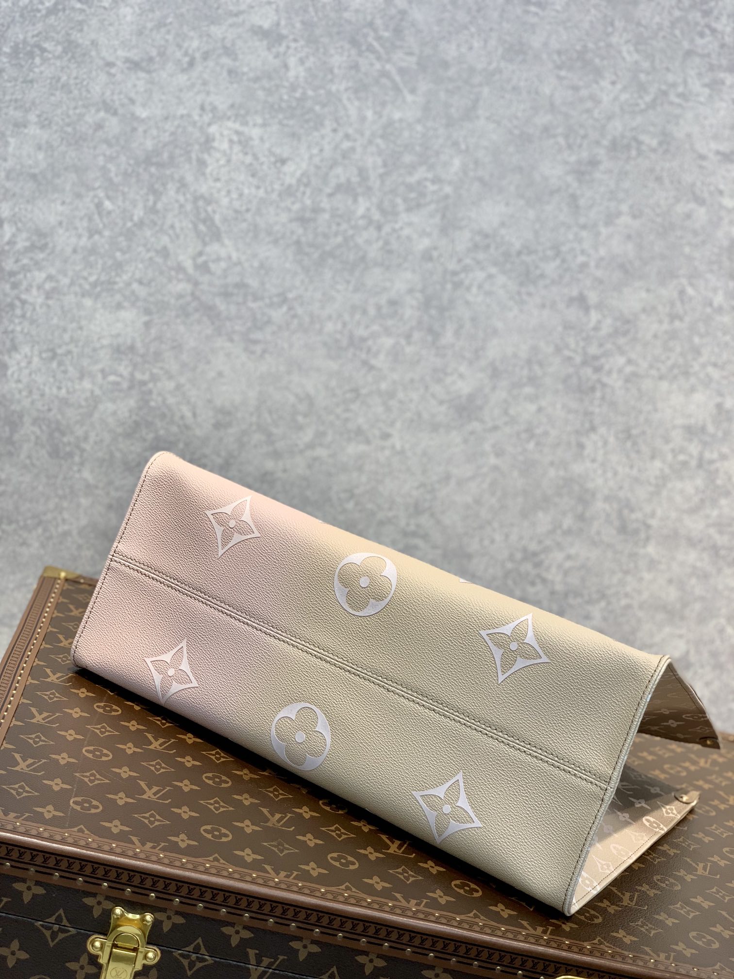 l**is V*t*n onthego handbag-m46076-41*34*19cm