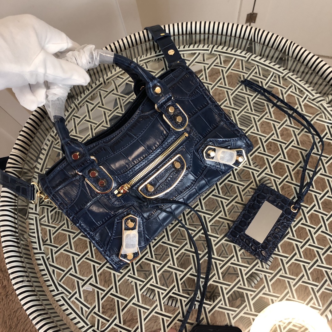 Ba*len*cia*ga graffiti classic city(2 size avaible)