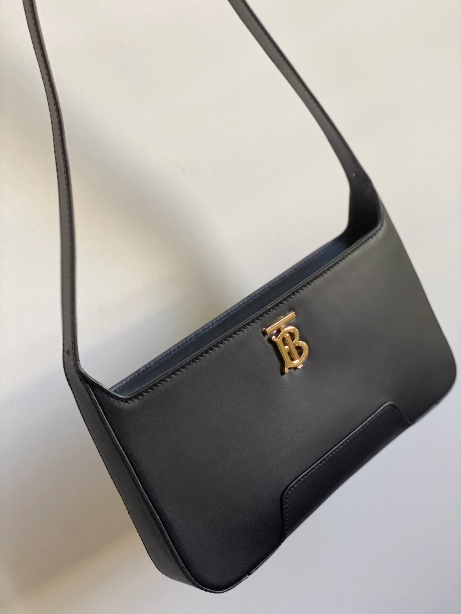 B**rry thomas B**rry bag-28 x 5 x 14cm