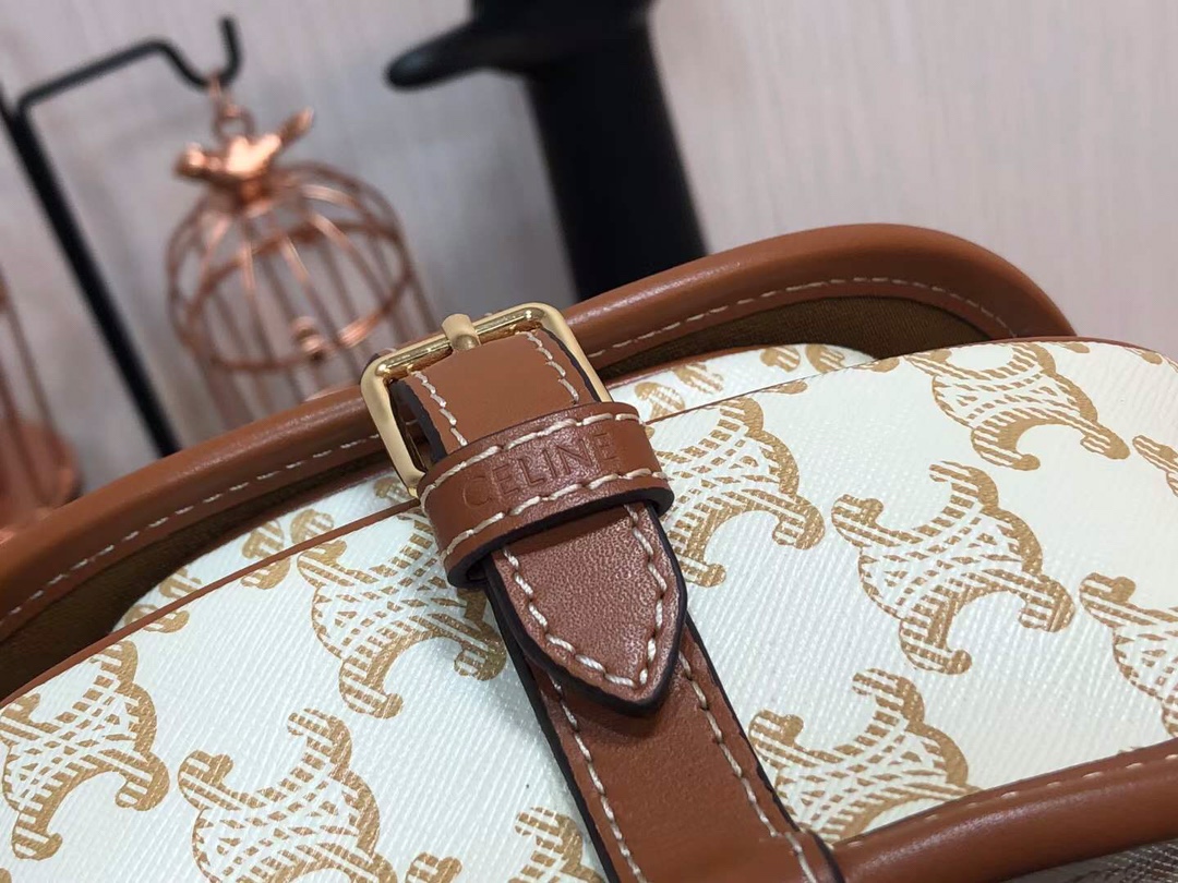 Celin Folco Triomphe Bag-18 X 17 X 6.CM