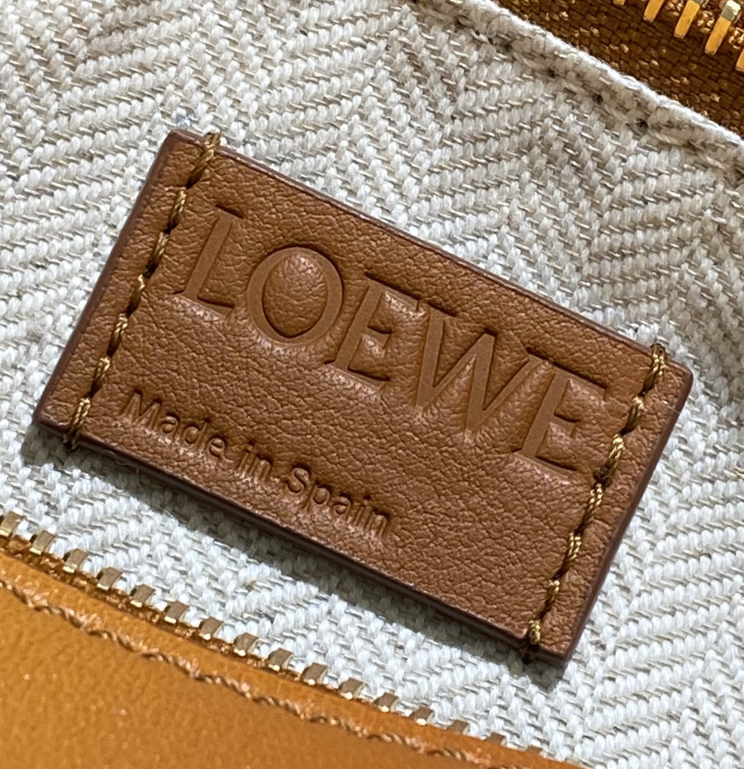 Loewe Puzzle Small Bag-24*10*14CM