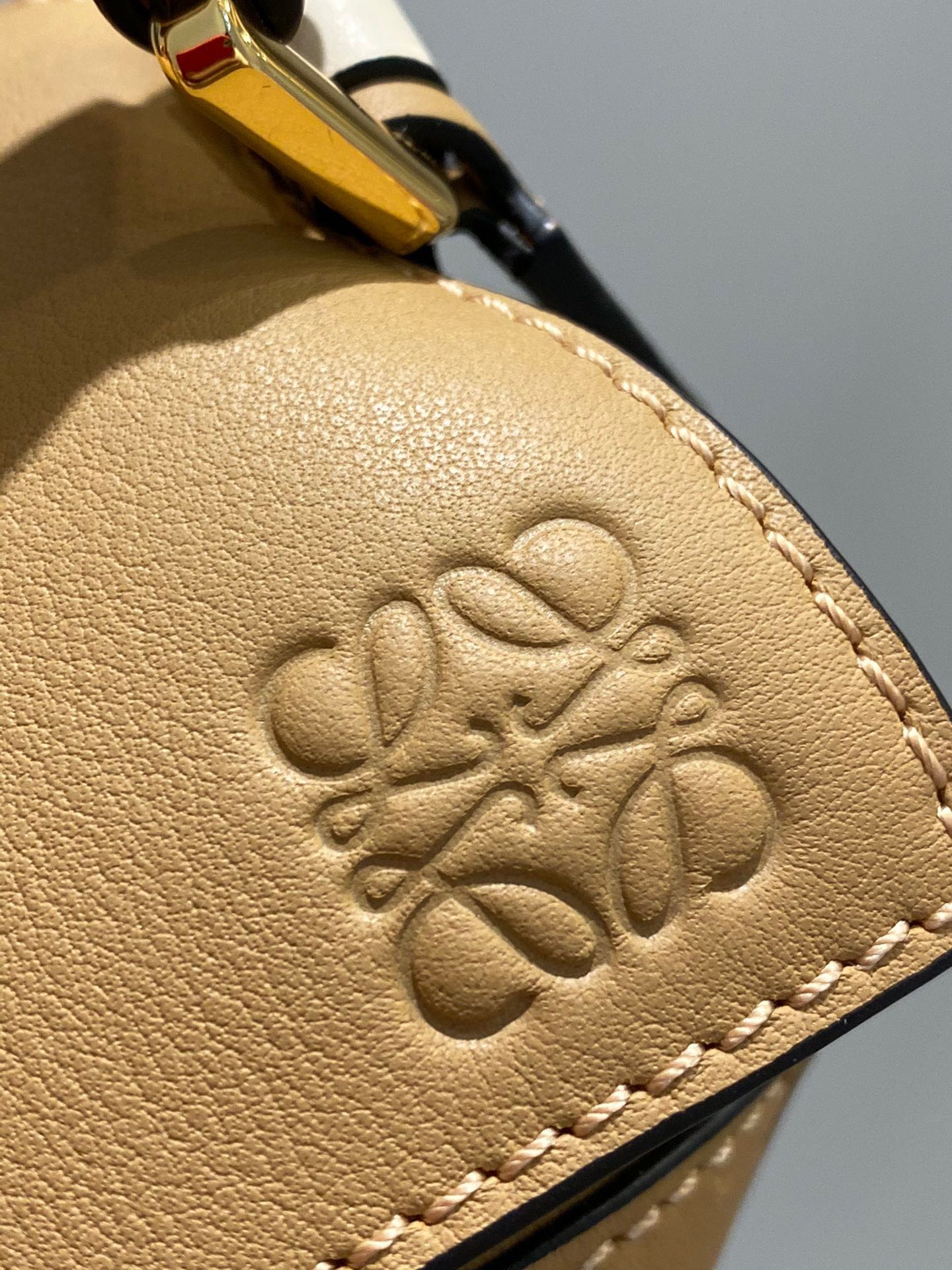 Loewe Puzzle Mini Bag-18*11*7.5CM