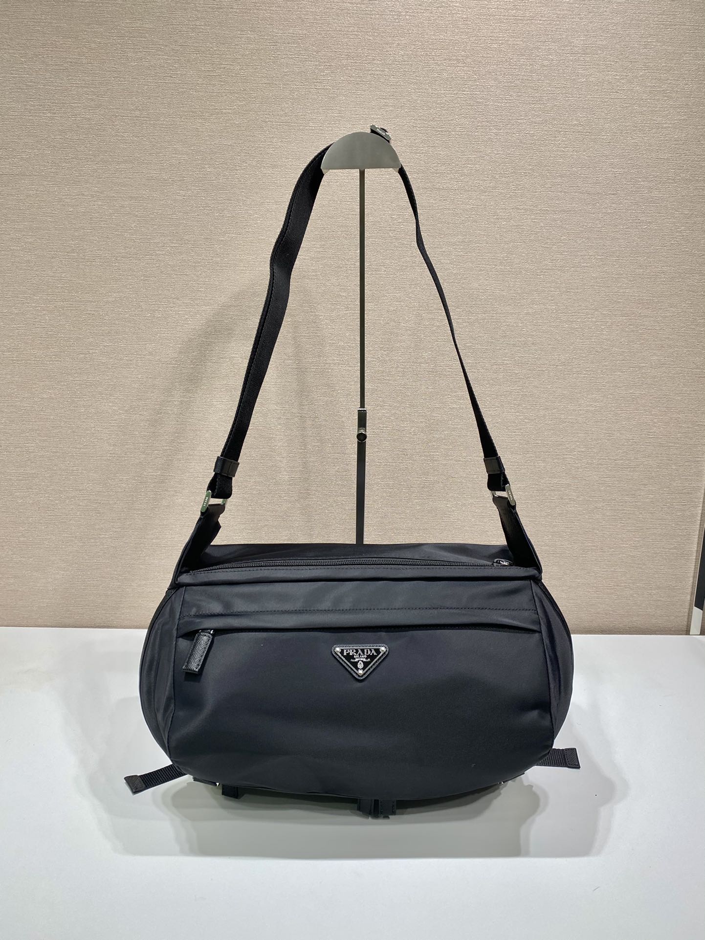 Pra*a 2vh991a messenger bag-32*18*16cm