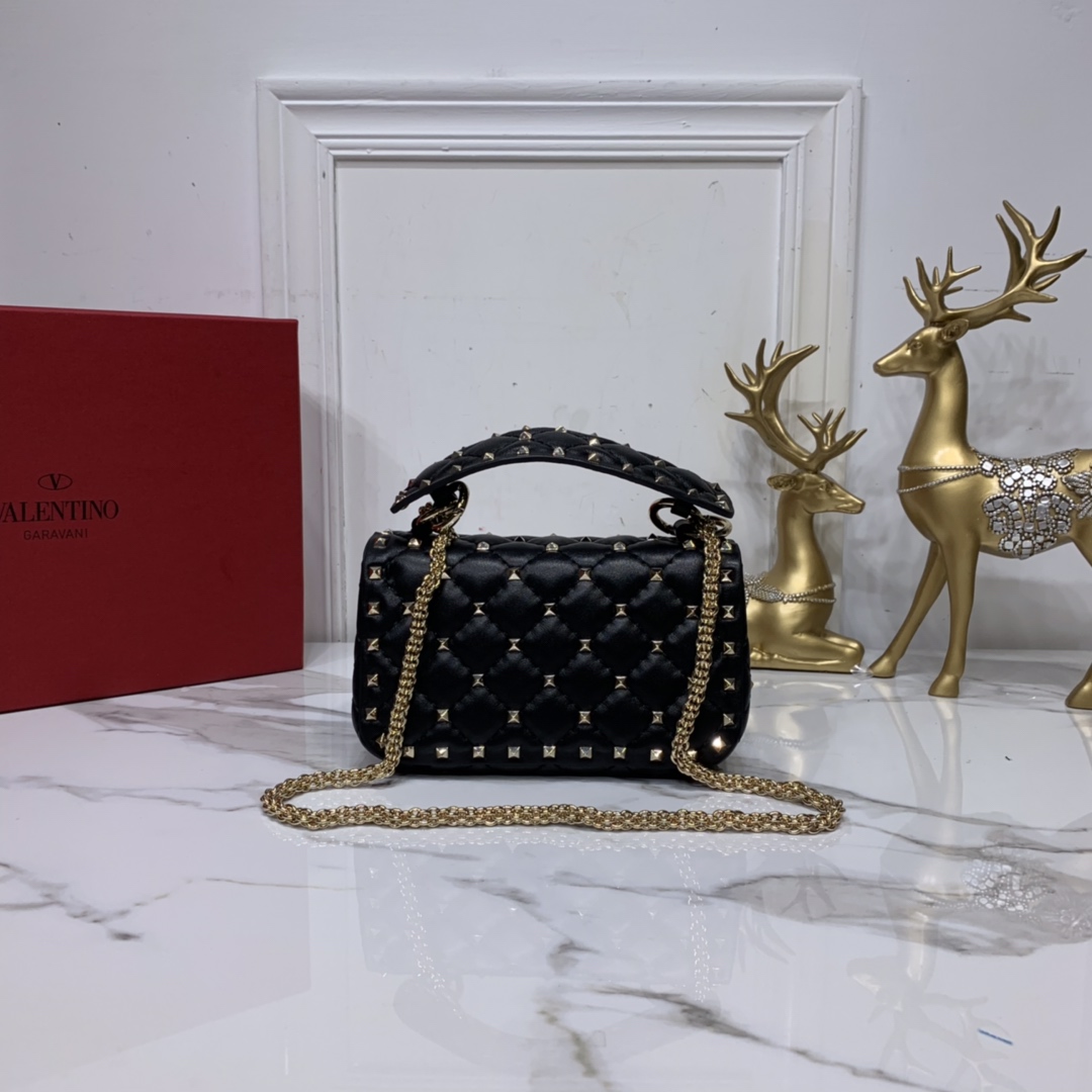 Valentino Garavani Rockstud Spike Bag-17x10x5.5CM