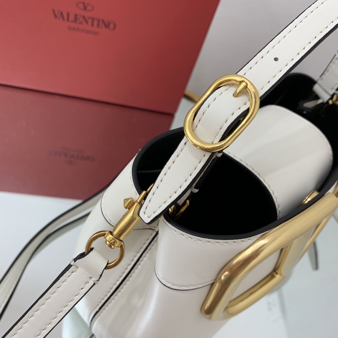 valentino garavani S*pervee bag-20*19*12cm