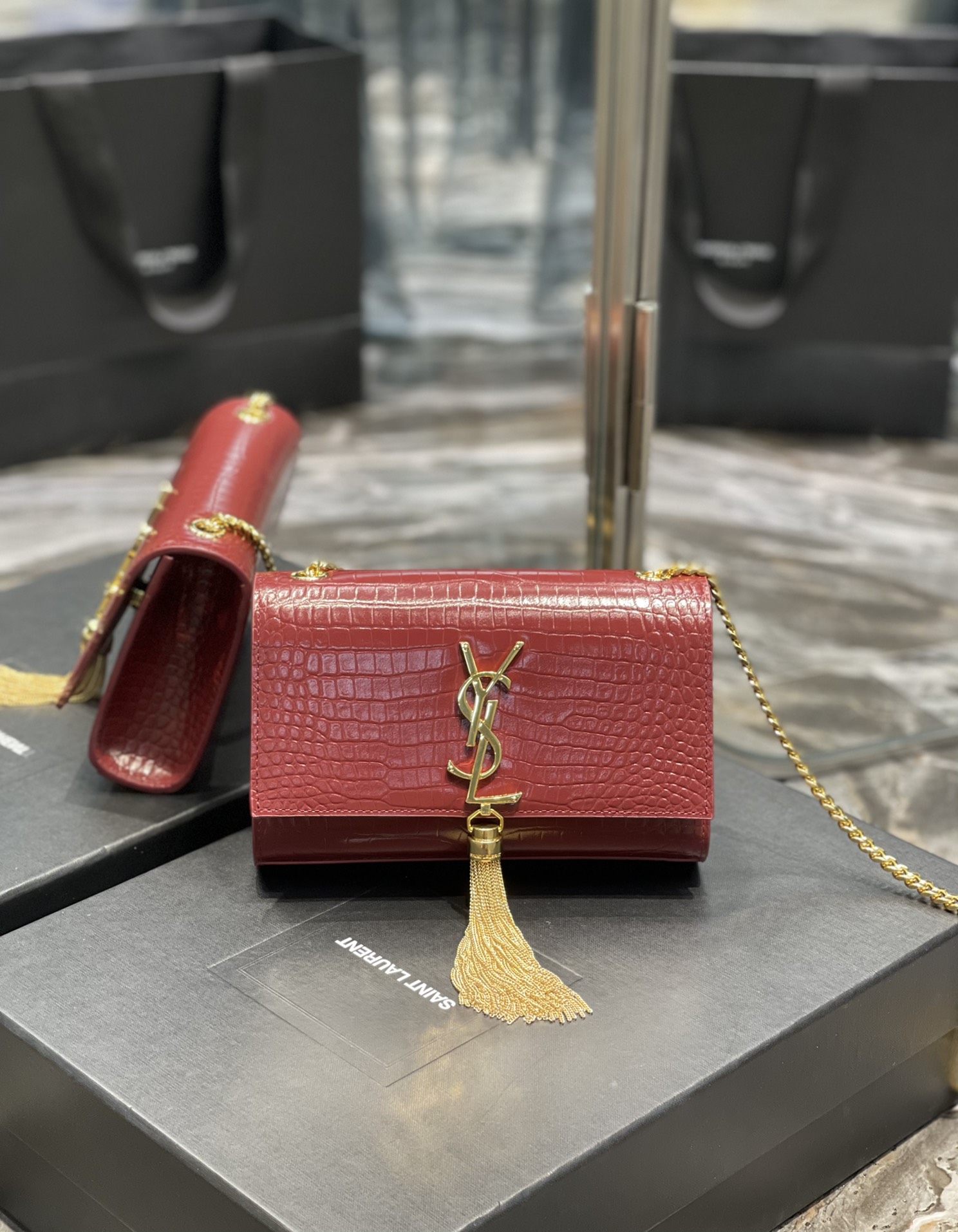 YSL Kate Medium With Tassle In Crocodile Leather-20x13.5x5.5cCM