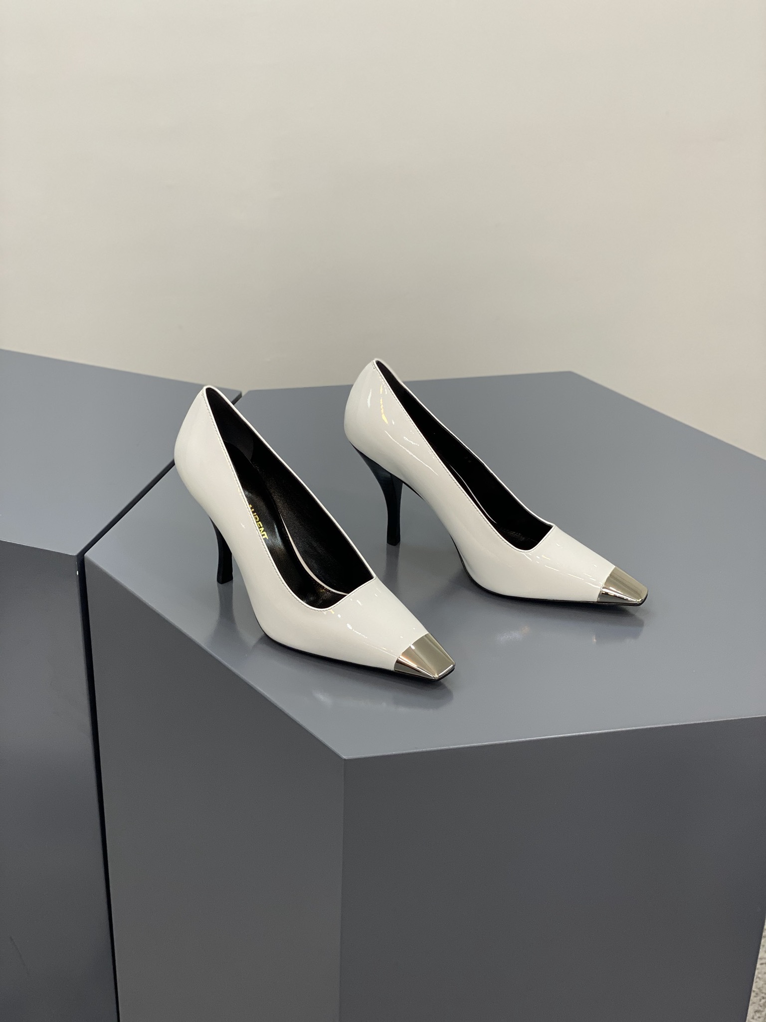 YSL Heels-9CM