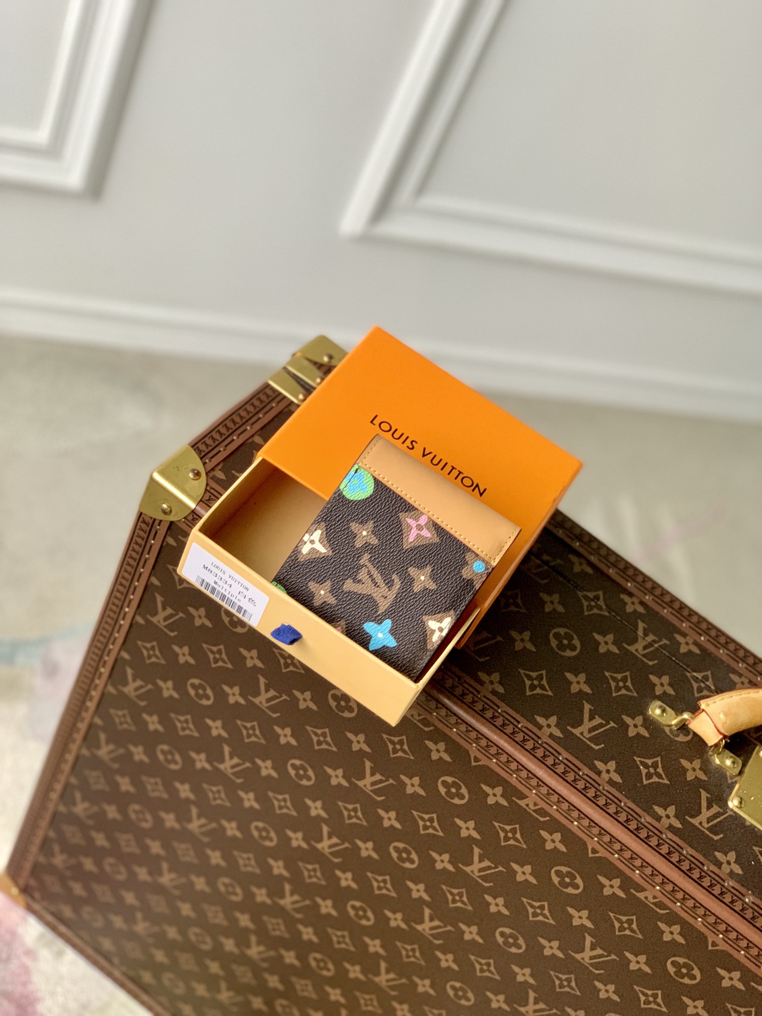 l**is V*t*n multiple wallet-m83334-11.5 x 9 x 1.5 cm