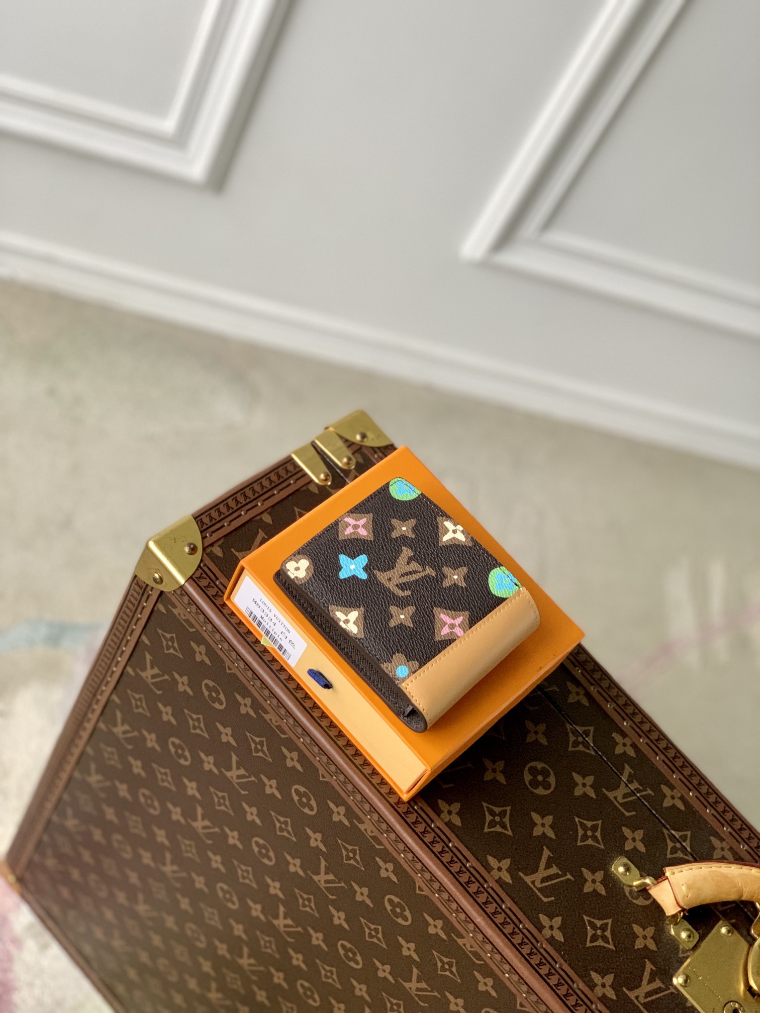 l**is V*t*n multiple wallet-m83334-11.5 x 9 x 1.5 cm