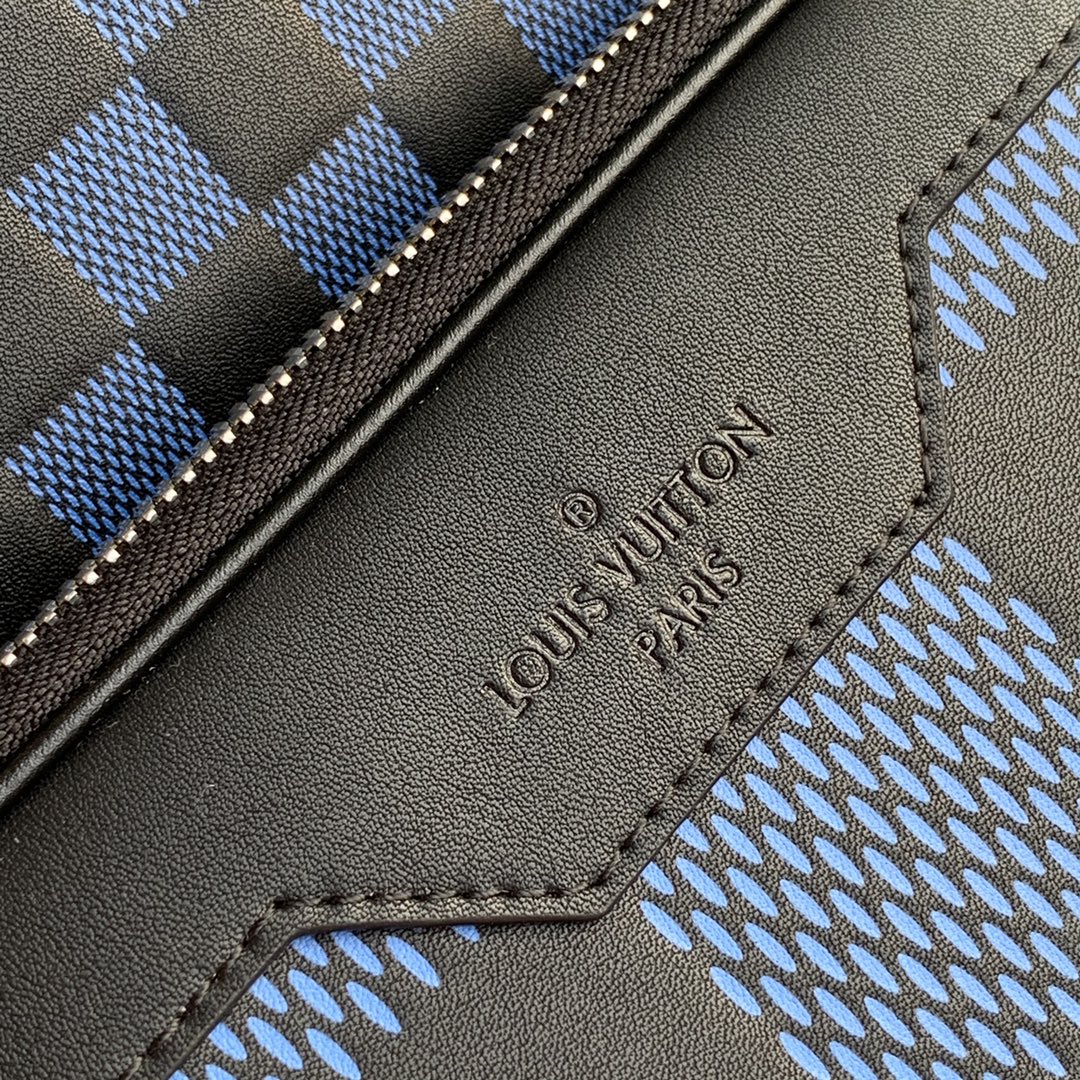 l**is V*t*n campus backpack-30*39*13cm