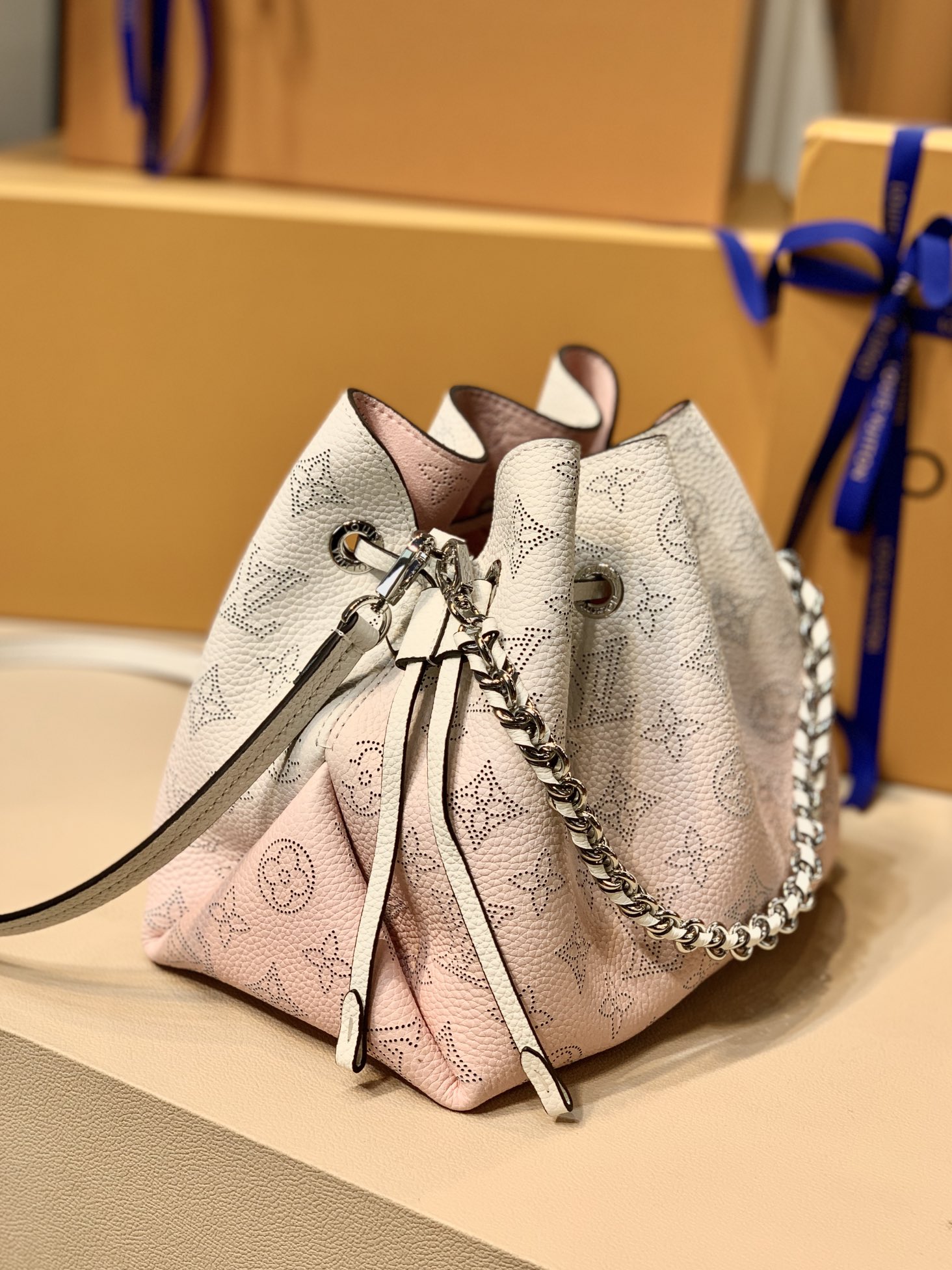 l**is V*t*n bella tote bag-m57201-19*22*14cm