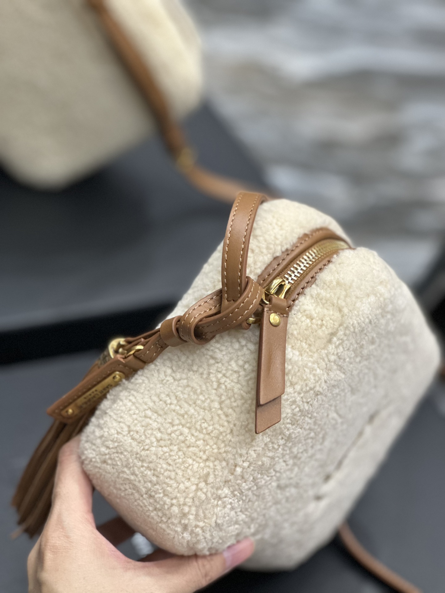 YSL Lou Camera Bag-23x16x6CM
