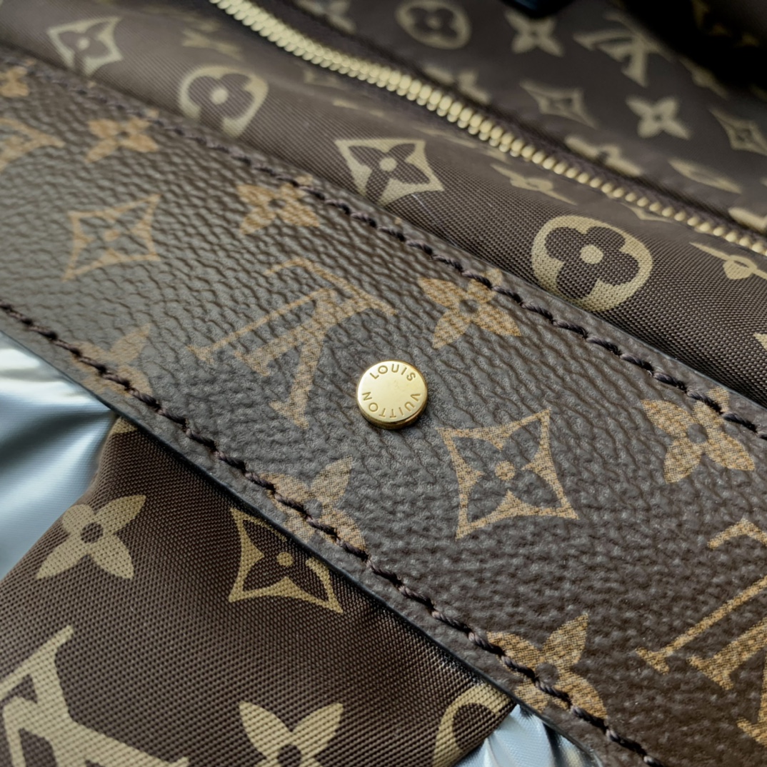 l**is V*t*n onthego handbag-41*34*19cm
