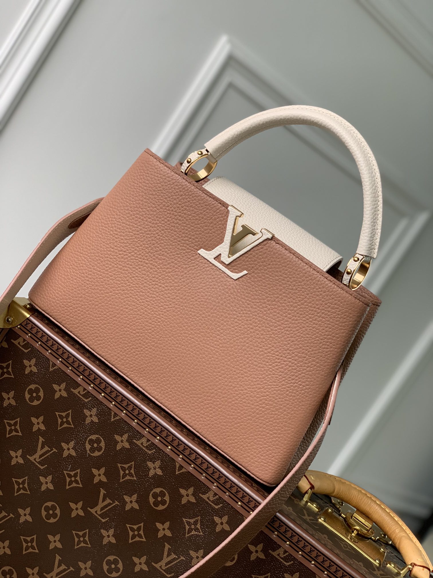 l**is V*t*n capucines bag-31.5*20*11cm