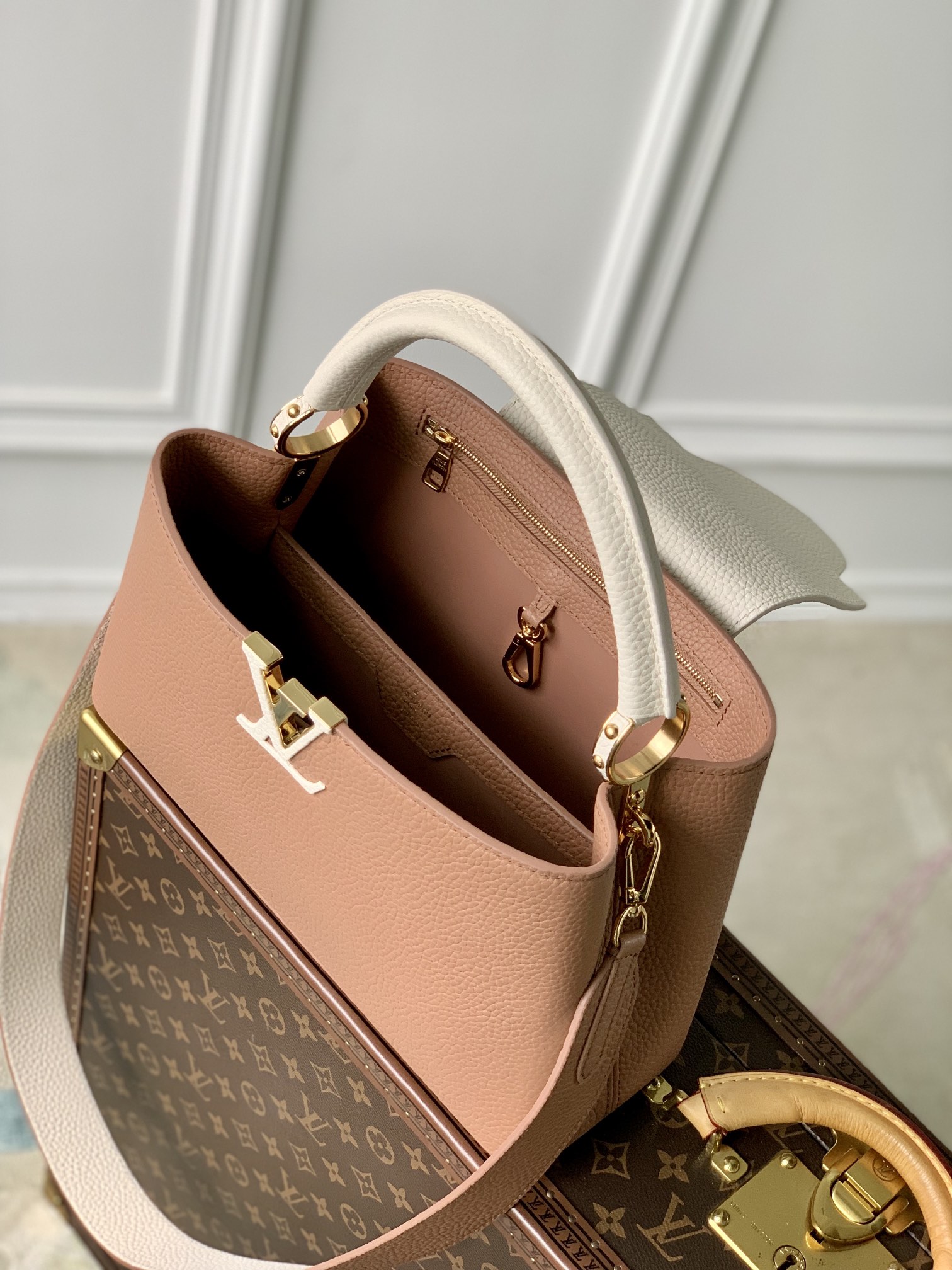 l**is V*t*n capucines bag-31.5*20*11cm