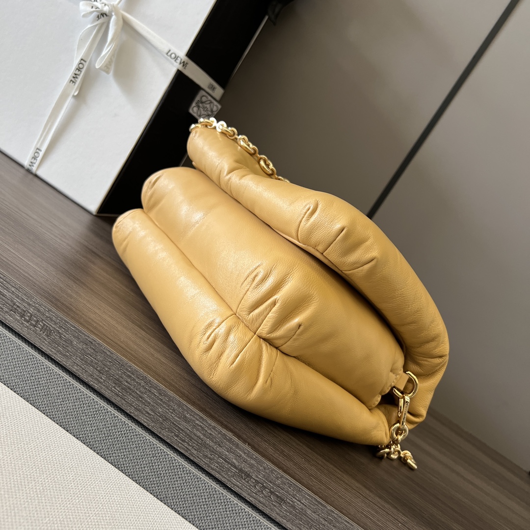 Loewe Puffer Goya Bag-23*13*6CM