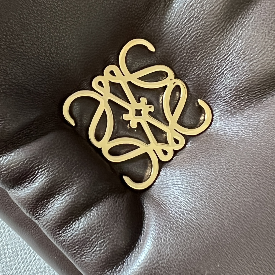 Loewe Puffer Goya Bag-23*13*6CM