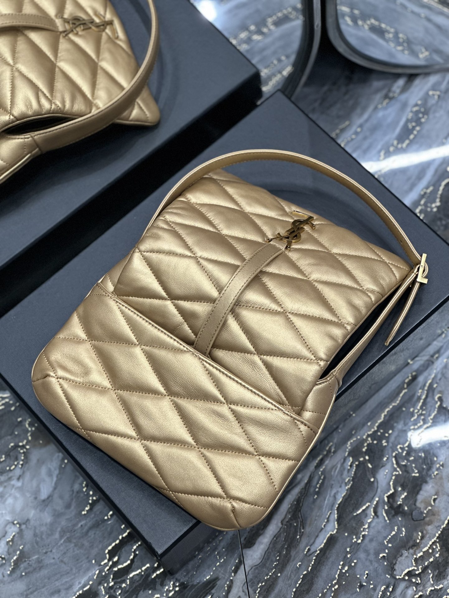 YSL Le5A7 Vintage Bag-24×18×5.5CM