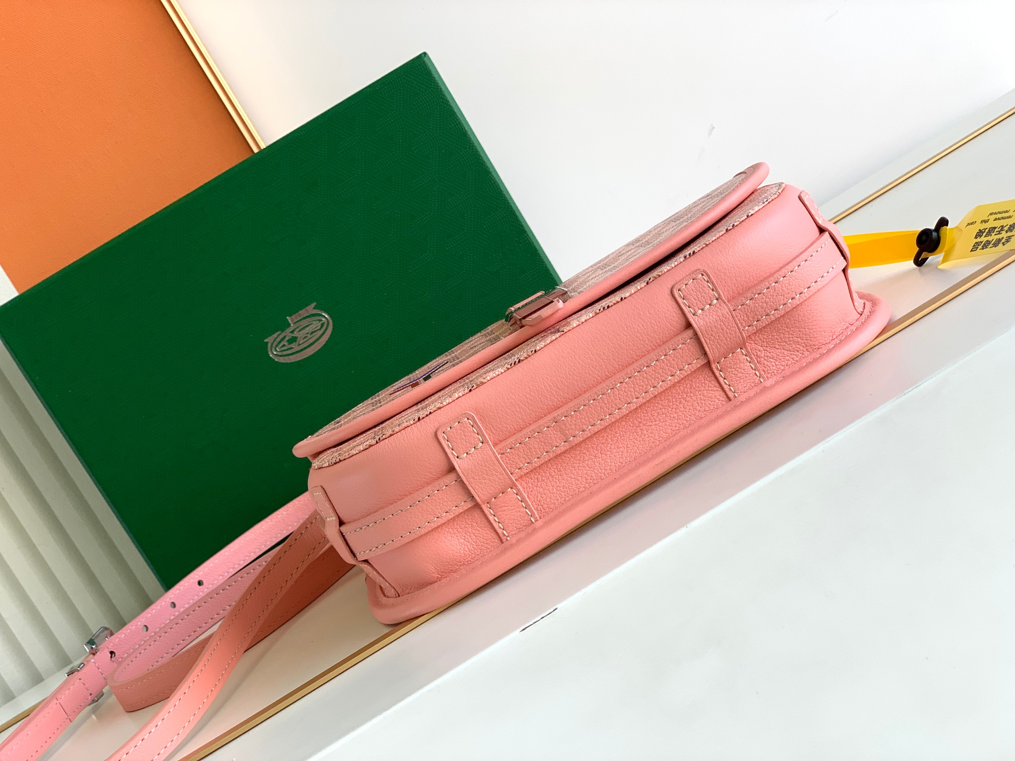 Go*ard crossbody bag-25x10x18cm