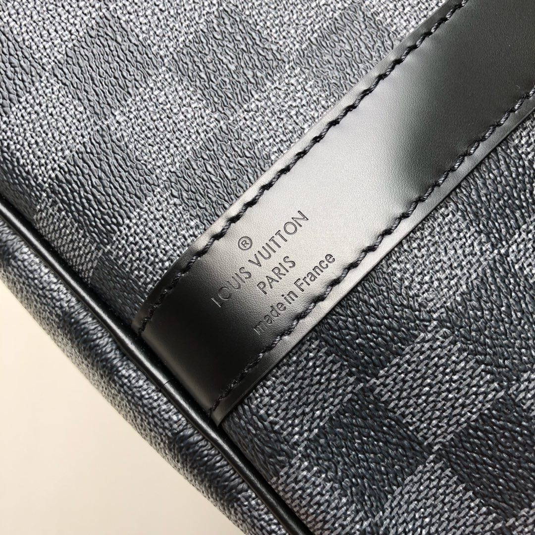 l**is V*t*n keepall