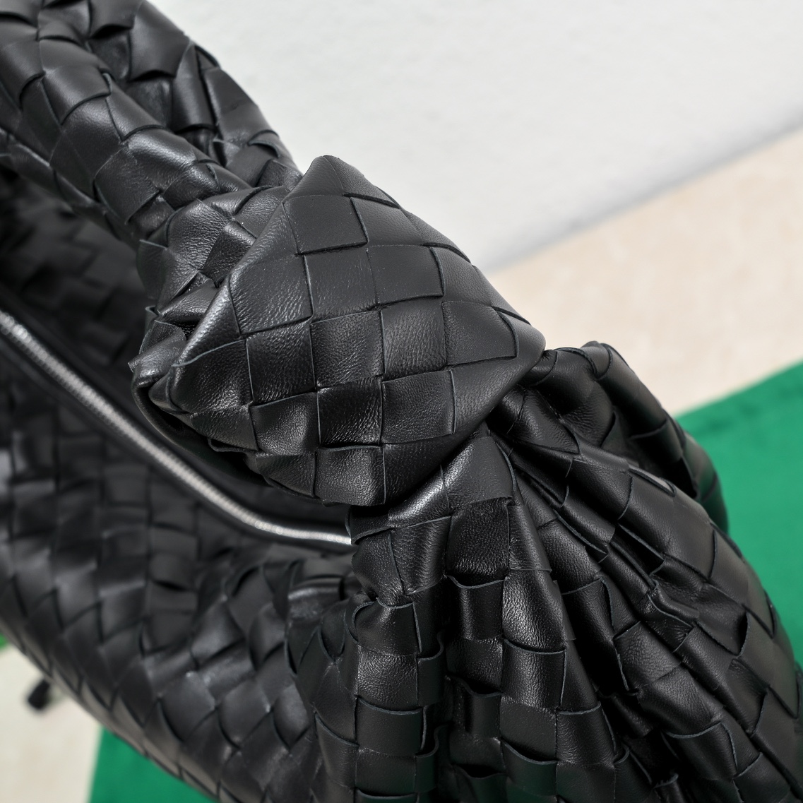 Bo*te*ga ve*ne*ta jodie hobo-40*48*16cm